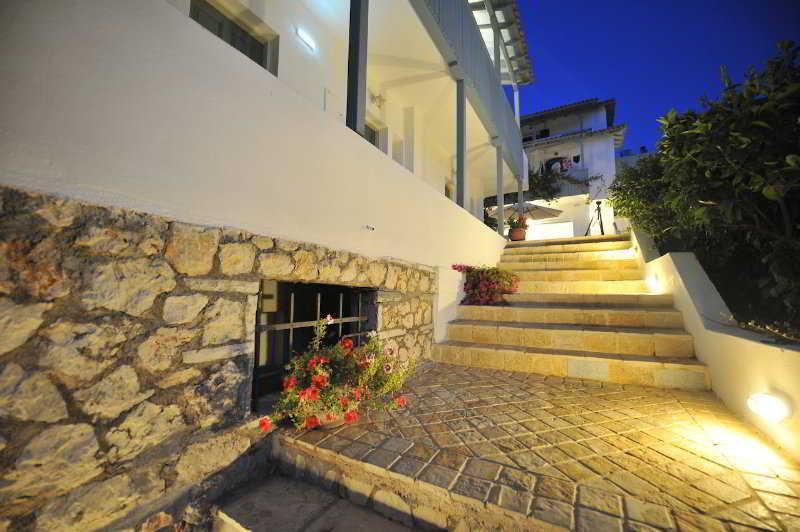 Hotel Áyios Nikítas المظهر الخارجي الصورة