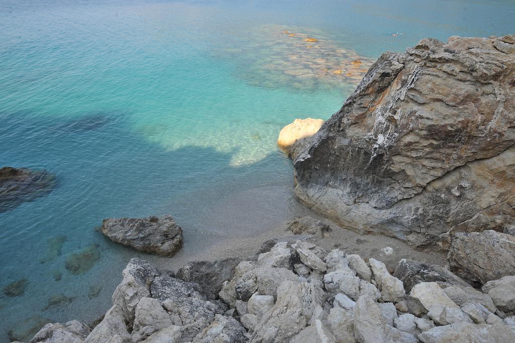 Hotel Áyios Nikítas المظهر الخارجي الصورة